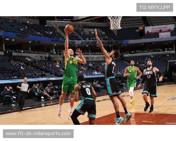 亚特兰大联外线高速推进,约瑟夫·马丁内斯远射打出自信