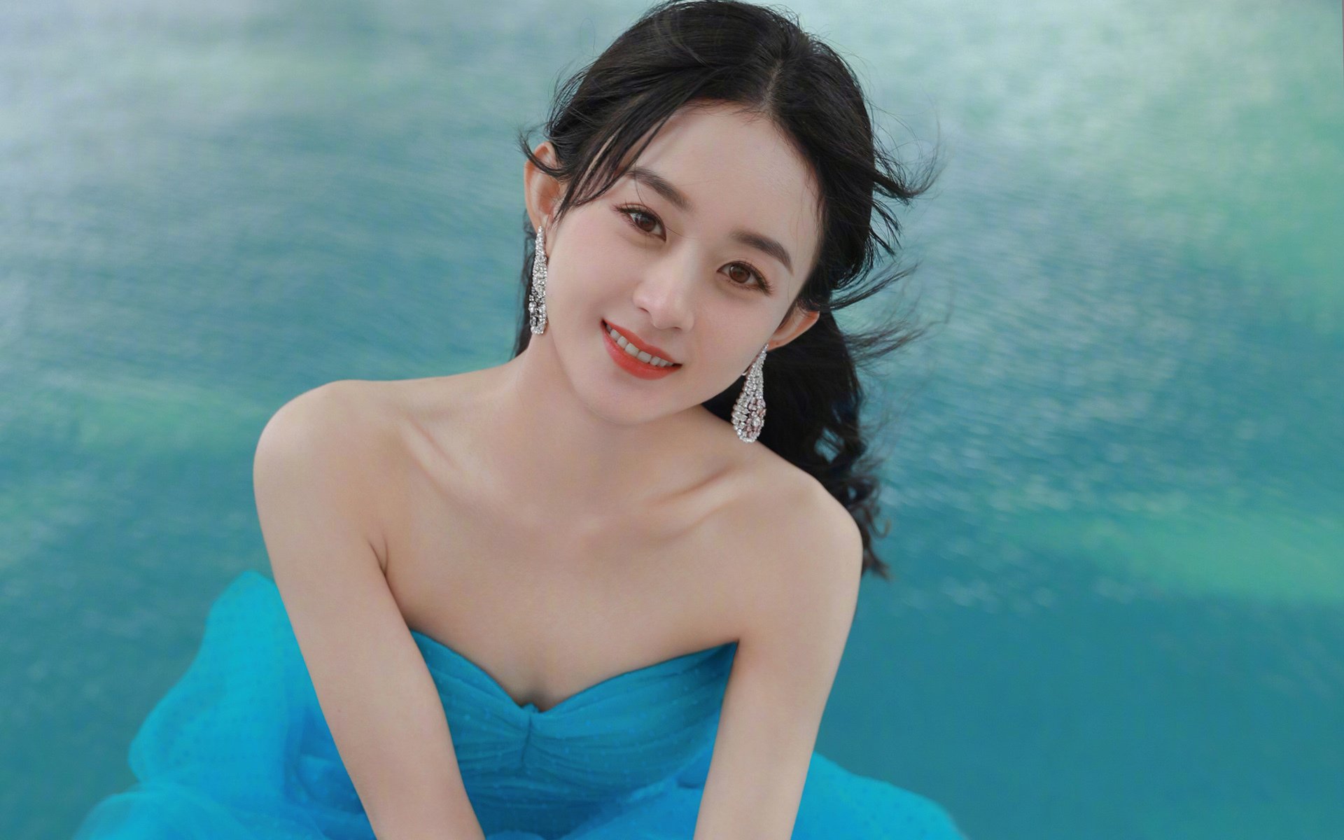 米兰体育官网下载-德甲青年队内训联赛对一线策略融合影响，德甲青训最好俱乐部